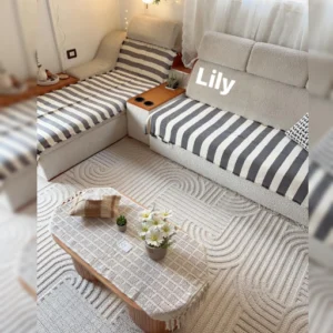 Cushions & Tablecloths